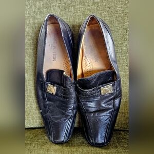 Louie Vuitton • Black Leather Vintage • Slip On • Size 41